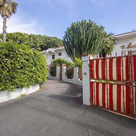 Διαμέρισμα Quiet By Wonderful Italy *